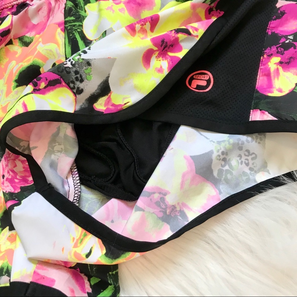 File Floral Running Short - Picture 2 of 5